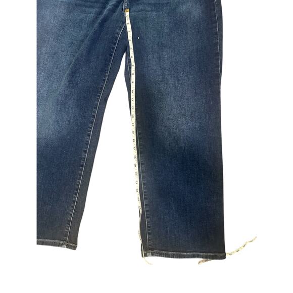 Lane Bryant flex magic waistband mid rise relaxed straight size 16 - Picture 3 of 5